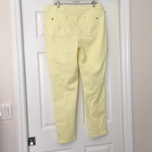 Hot Kiss-NWT-Yellow Textured Pants Size (13/14) - Picture 2 of 8